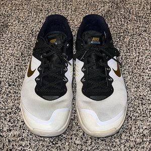 Women’s Nike Metcon 2